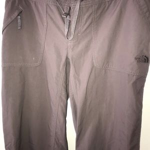 Women’s Cargo Pants Size 6